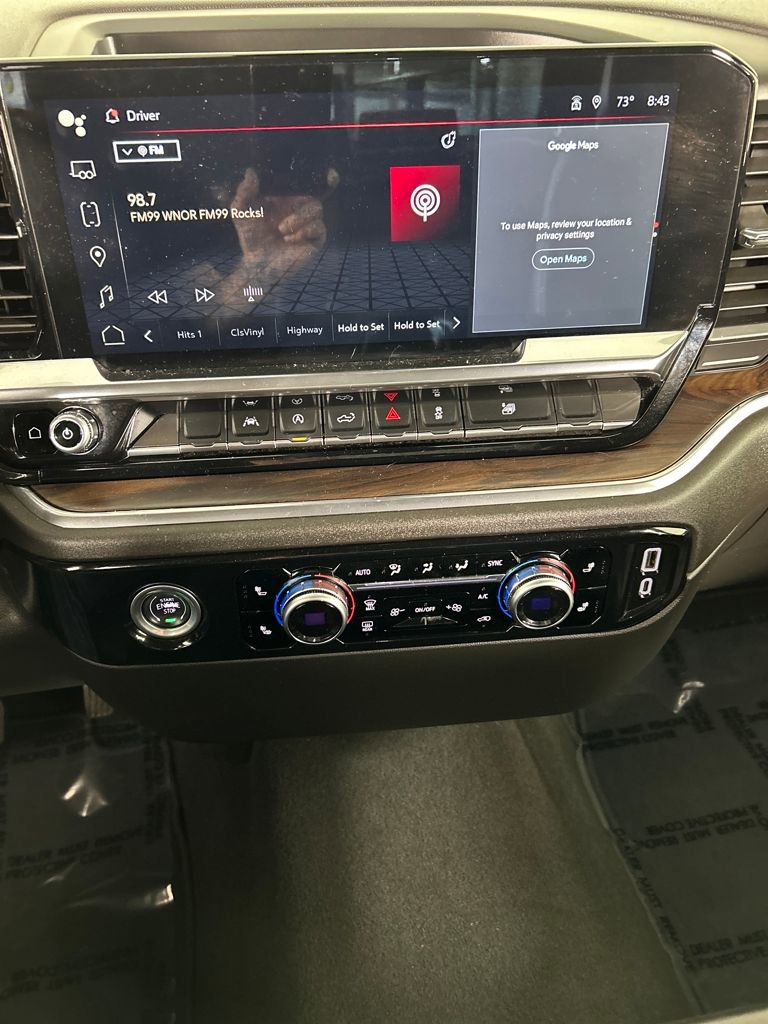 Used 2024 GMC Sierra 1500 SLT image 17
