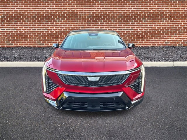 New 2025 Cadillac Optiq Sport 2 image 1