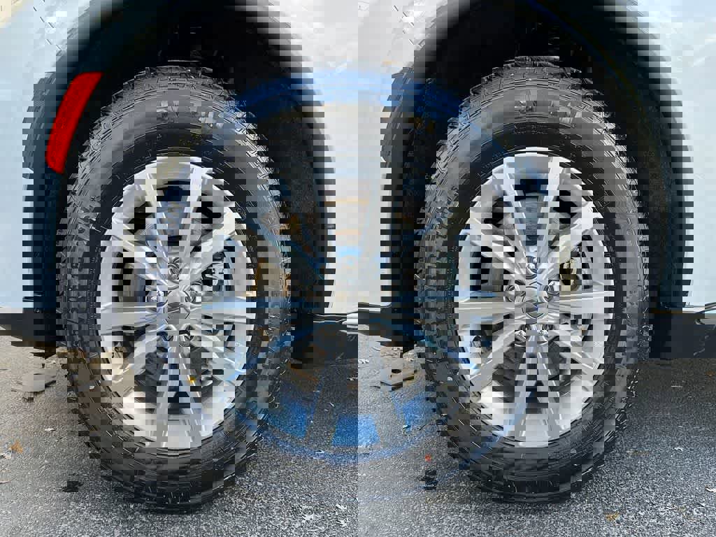 Used 2023 Dodge Durango SXT image 8