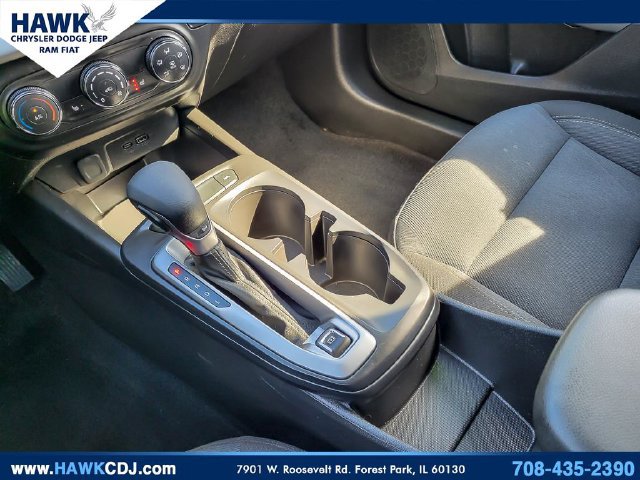 Used 2025 Chevrolet Trax LS w/ LS Convenience Package FWD image 19