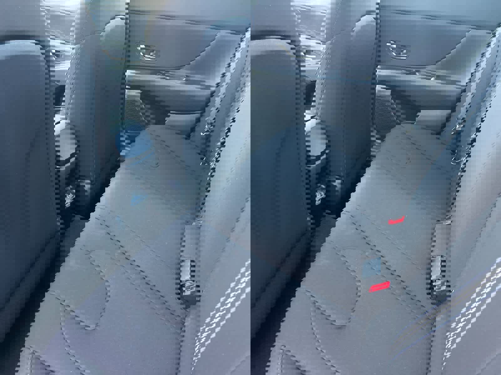 Certified 2026 Hyundai Elantra Blue w/ Cargo Package image 5