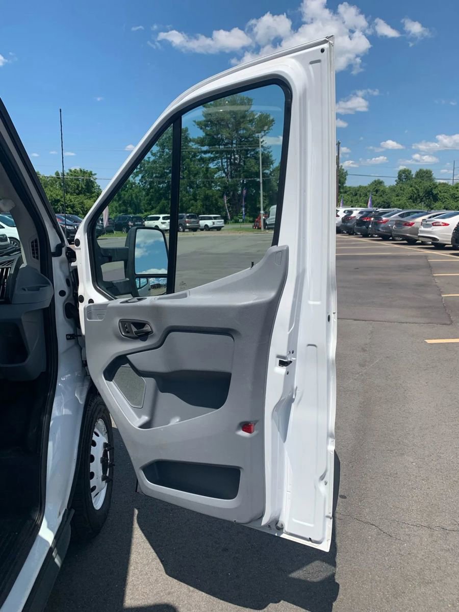 Used 2018 Ford Transit 350 156 DRW image 9