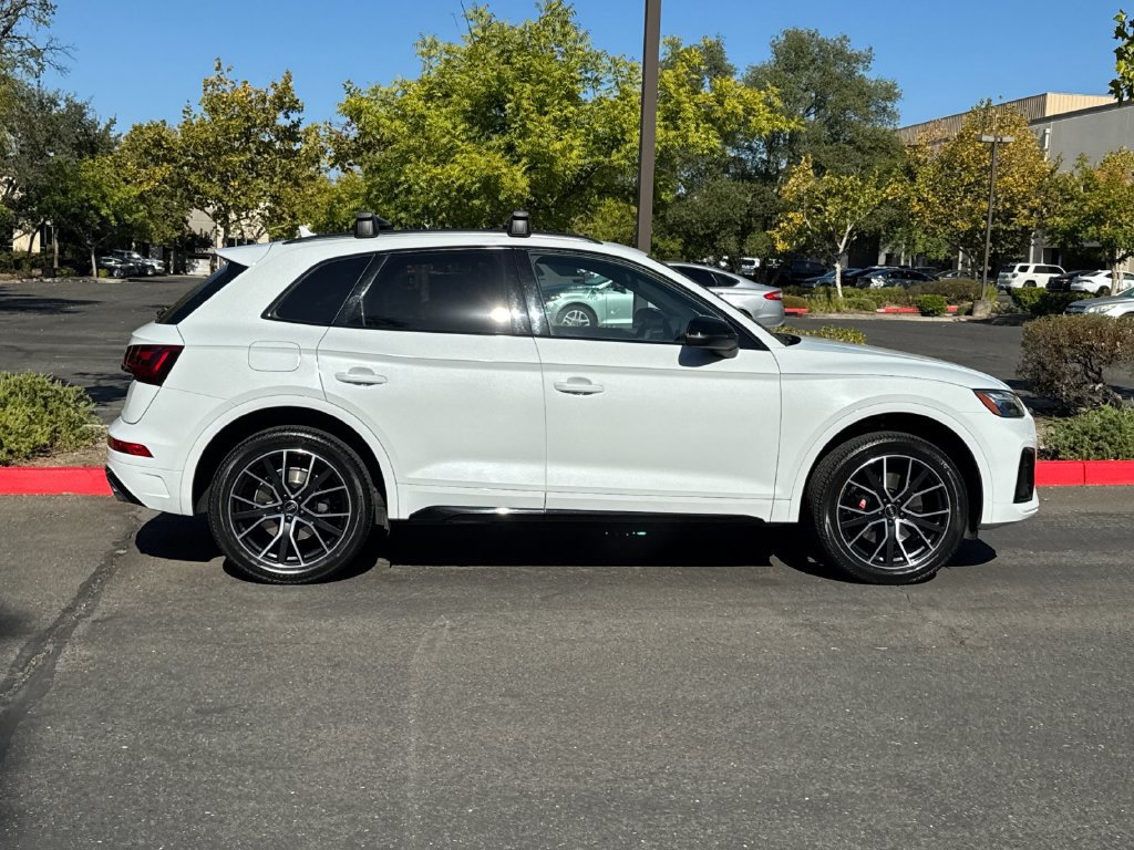 Certified 2024 Audi SQ5 Premium Plus AWD/4WD image 4
