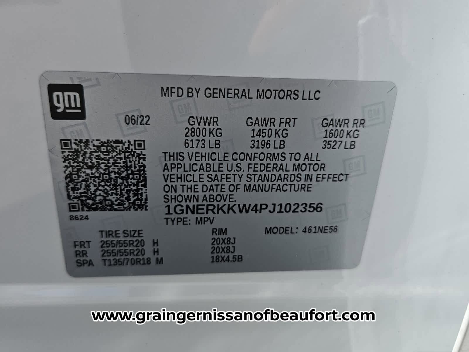 Used 2023 Chevrolet Traverse Premier FWD image 7