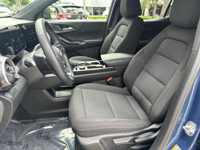 Used 2026 Chevrolet Equinox LT FWD image 11