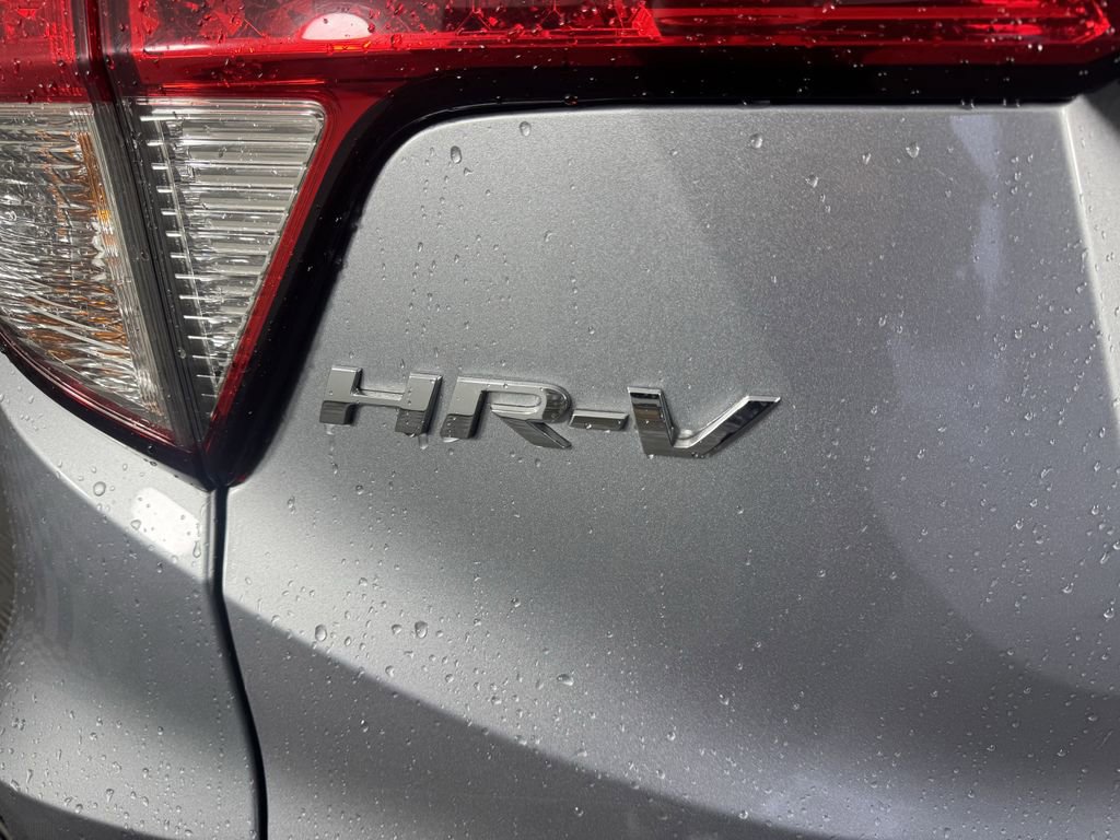 Used 2021 Honda HR-V EX image 14