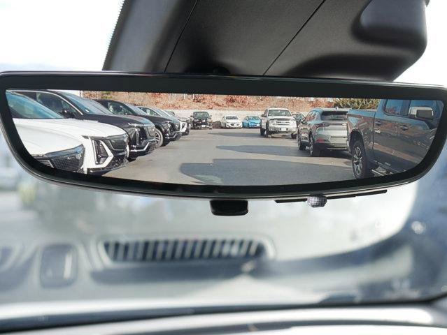 Used 2023 Chevrolet Bolt EUV Premier w/ Super Cruise Package FWD image 30