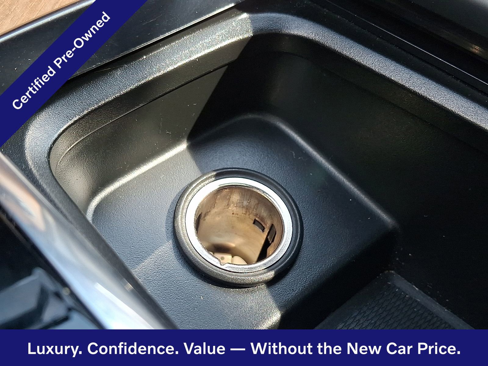 Certified 2023 Volvo XC90 B6 Plus w/ Protection Package AWD/4WD image 25