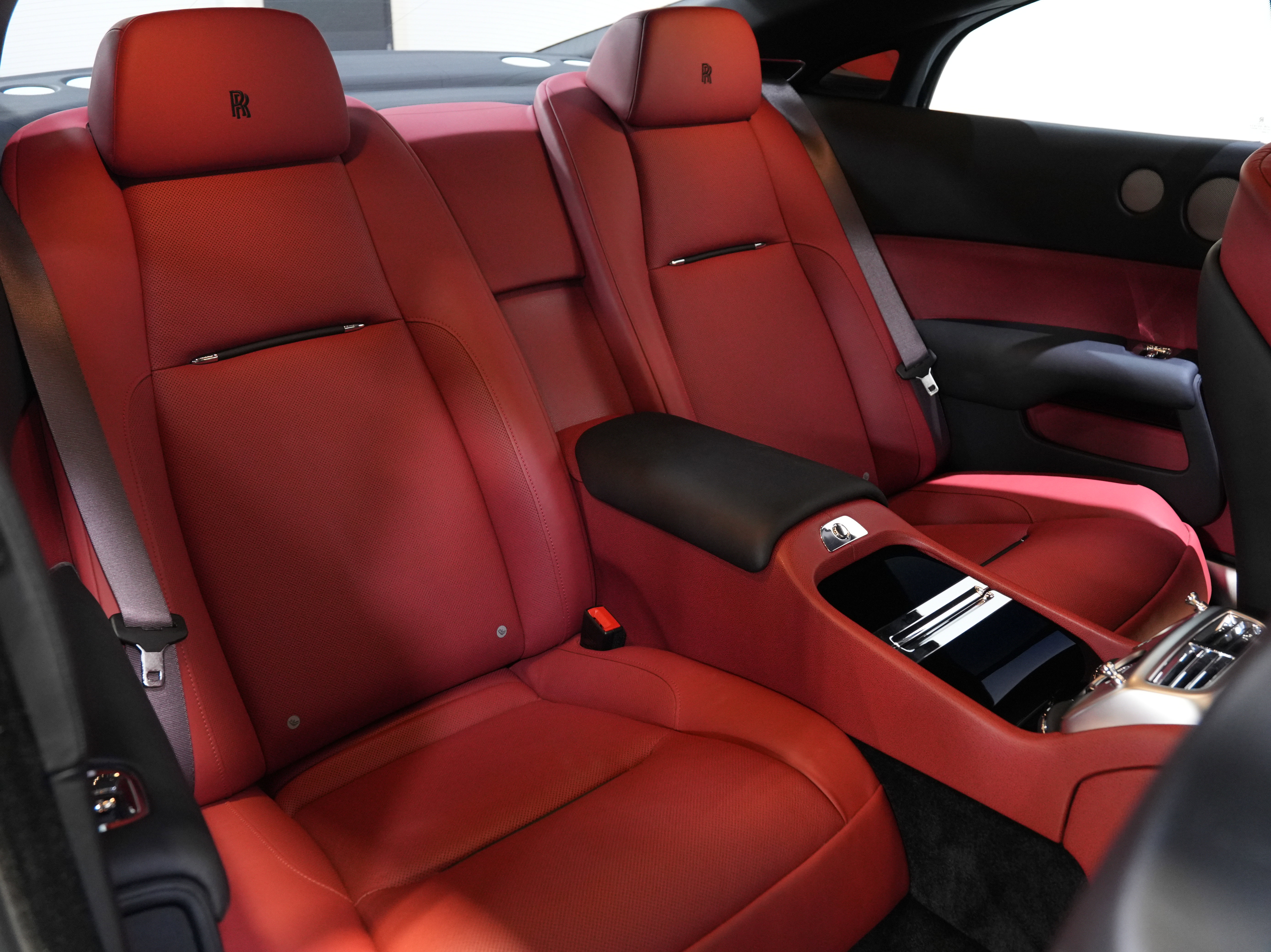 Used 2016 Rolls-Royce Wraith COUPE 2D image 36
