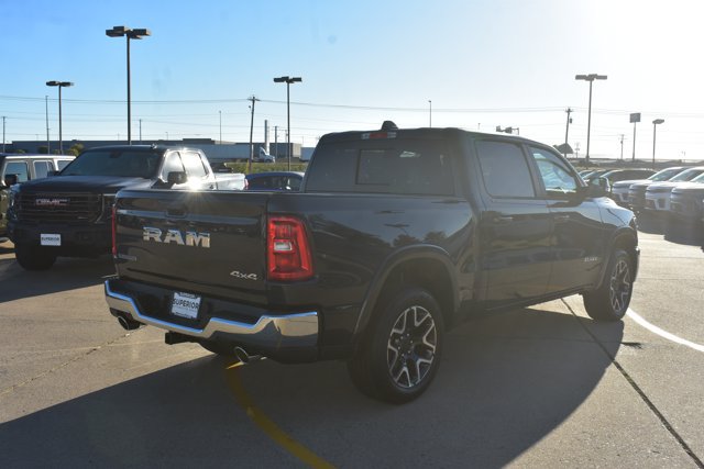 New 2027 RAM 1500 Laramie AWD/4WD image 5