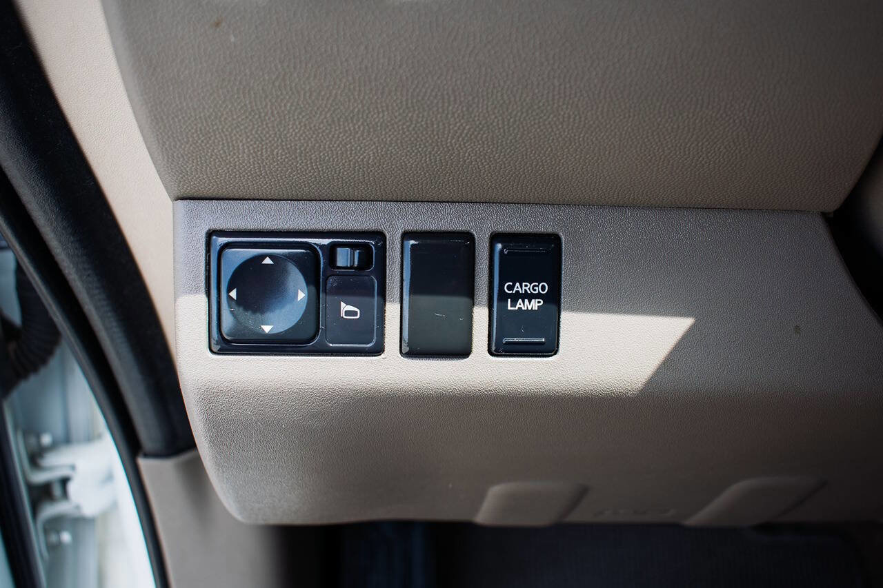 Used 2018 Nissan Frontier SV w/ Value Truck Package RWD image 16