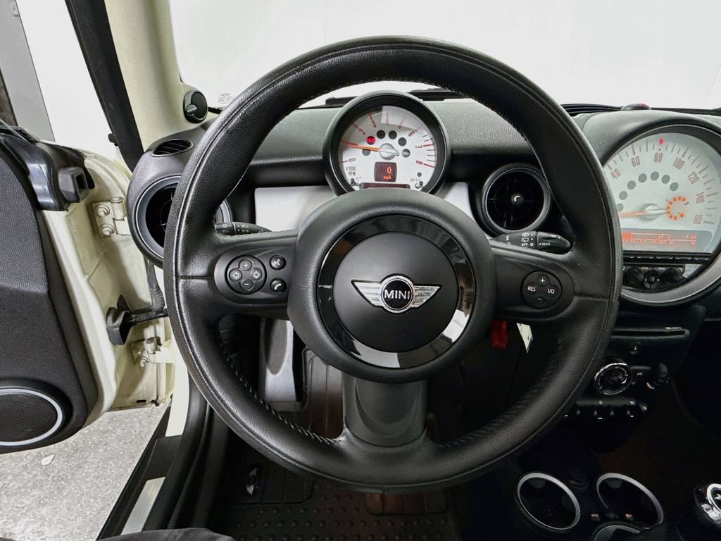 Used 2012 MINI Cooper Hardtop FWD image 10