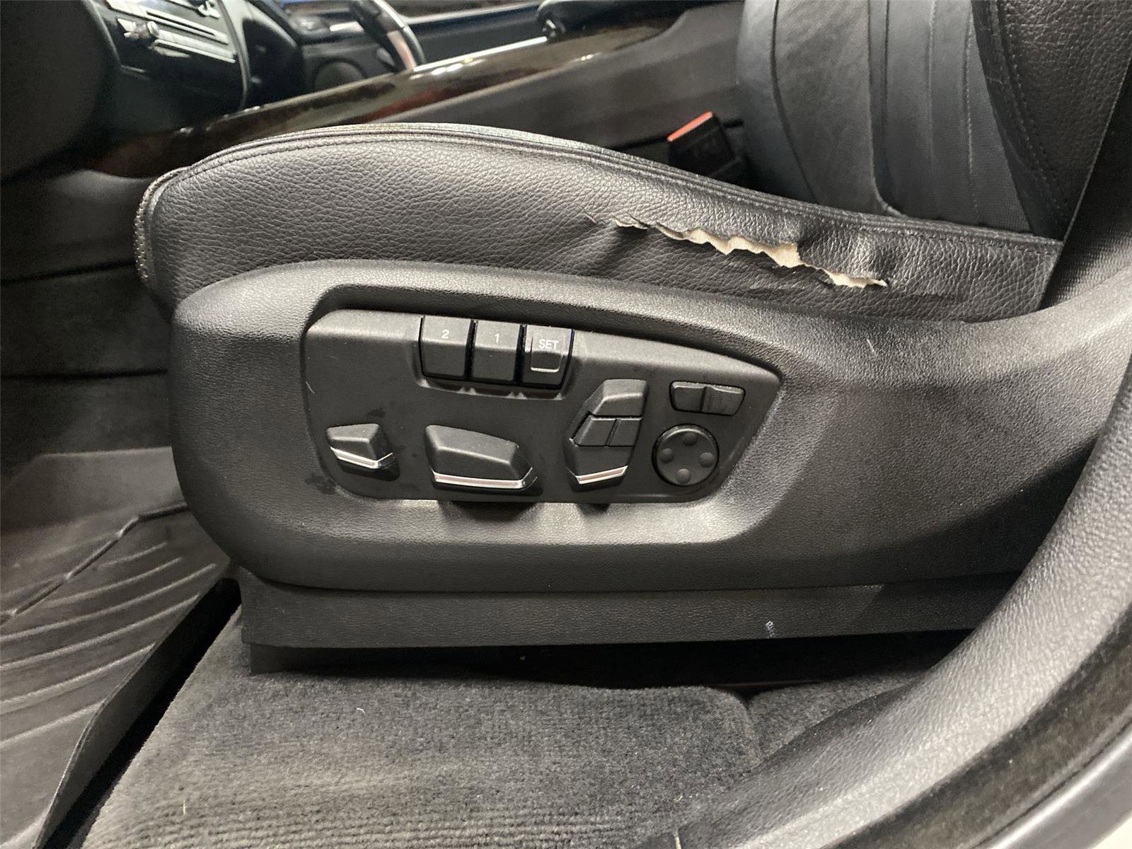 Used 2015 BMW X5 xDrive35d image 18