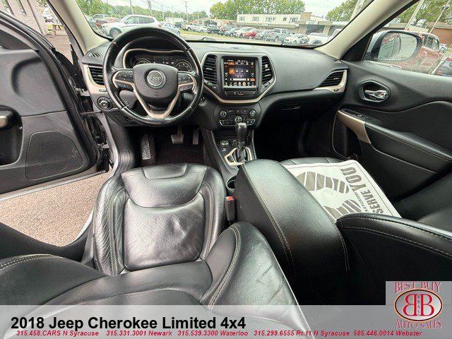 Used 2018 Jeep Cherokee Limited AWD/4WD image 14