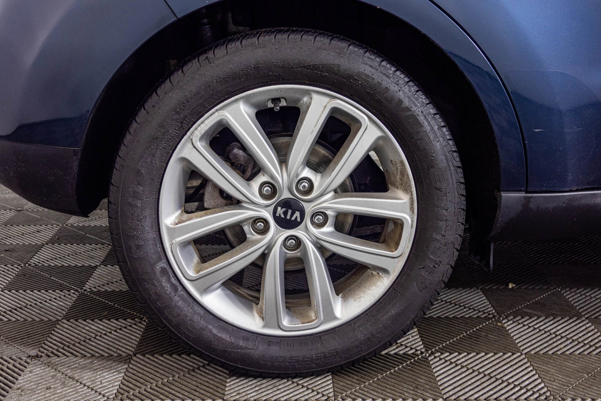 Used 2018 Kia Soul + FWD image 49
