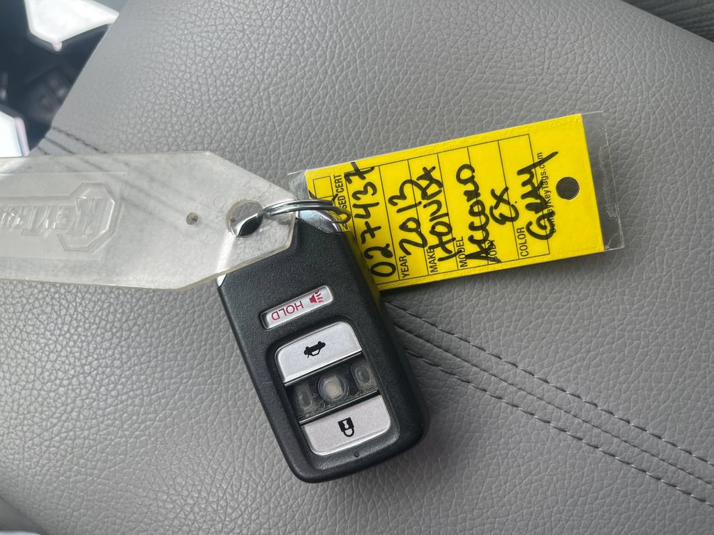 Used 2013 Honda Accord EX image 28
