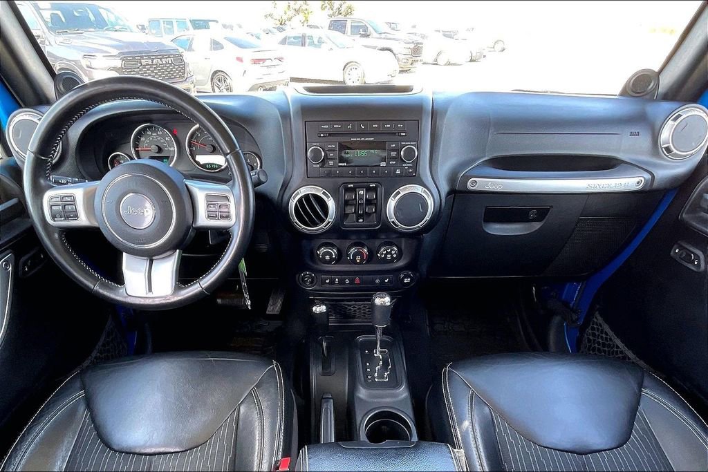 Used 2014 Jeep Wrangler Unlimited Sport image 7