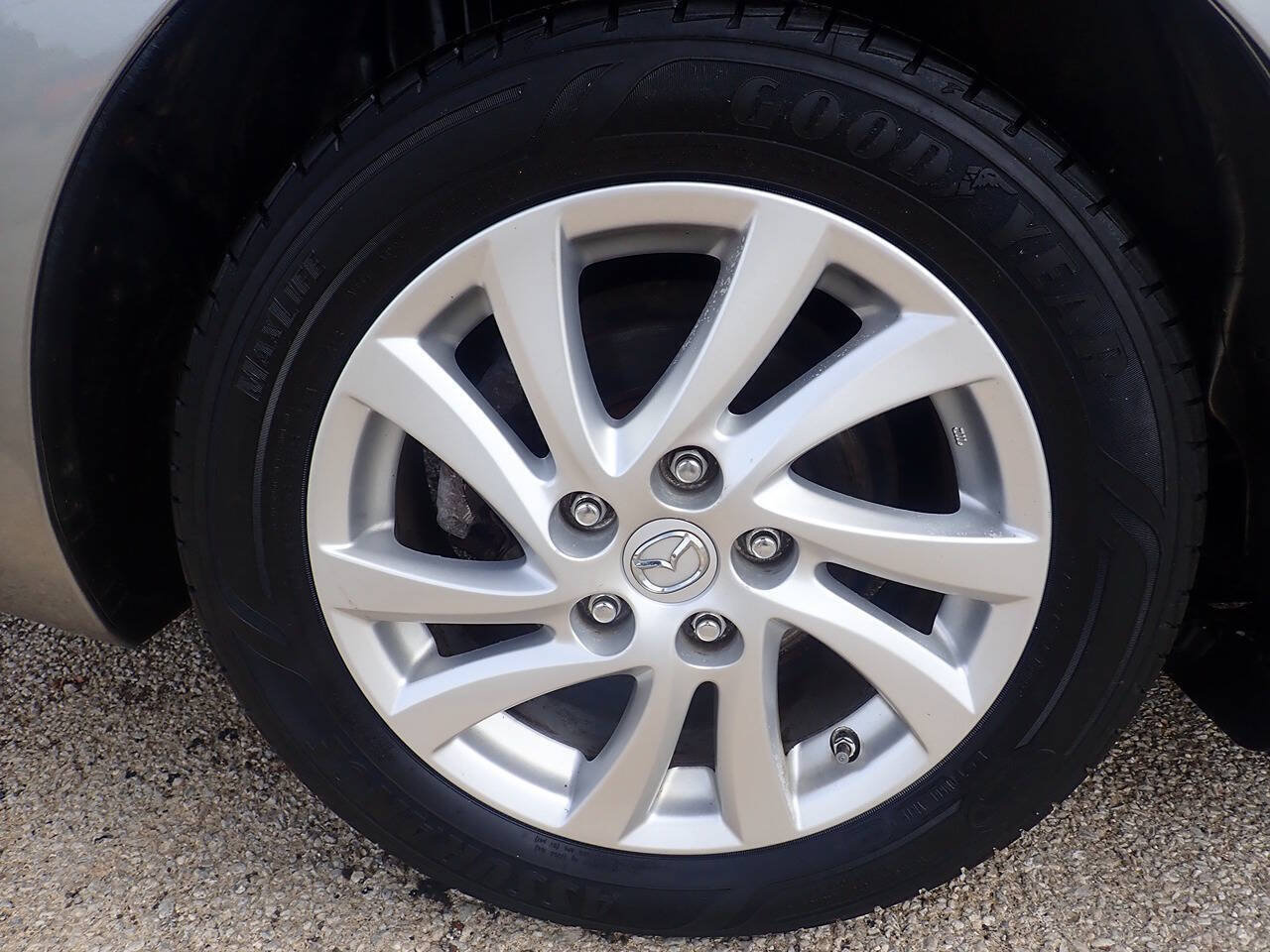 Used 2012 MAZDA MAZDA3 i Touring FWD image 29