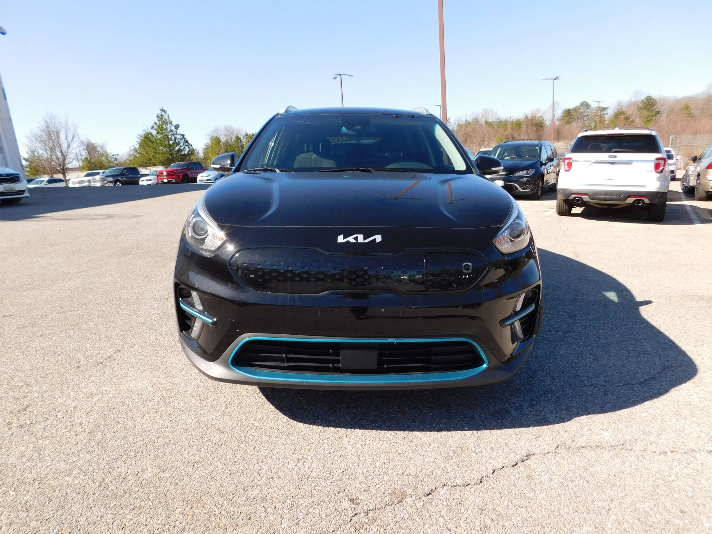 Used 2022 Kia Niro EX w/ Cold Weather Package image 3