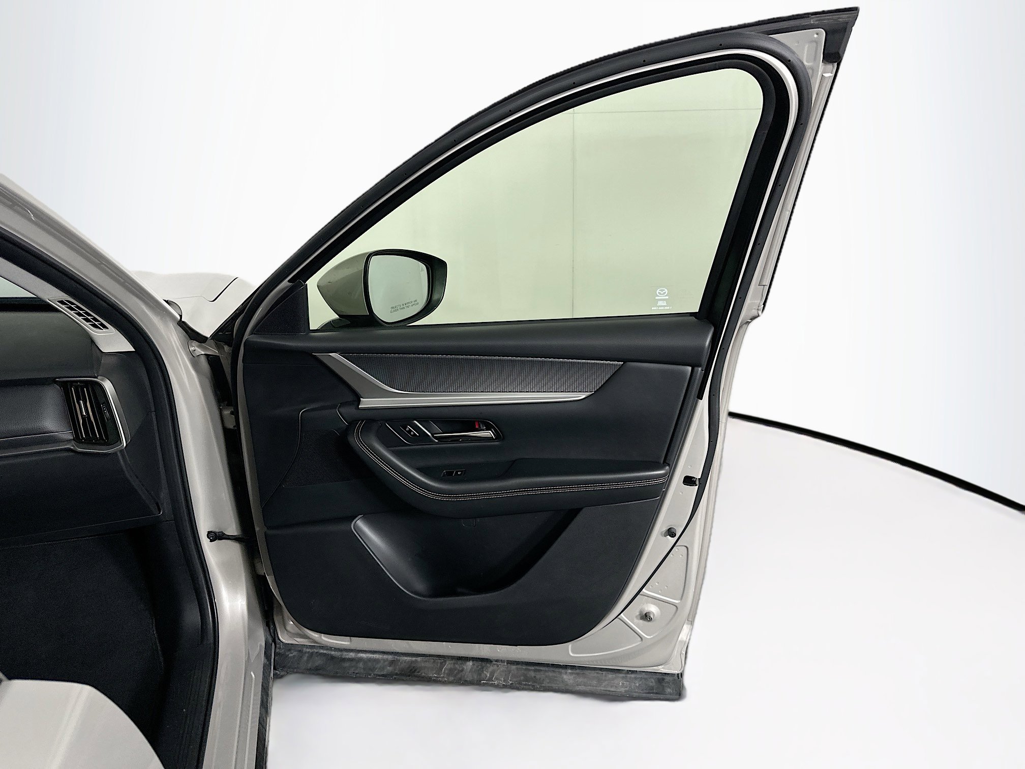 Used 2025 MAZDA CX-90 3.3 Turbo w/ Preferred Package image 34