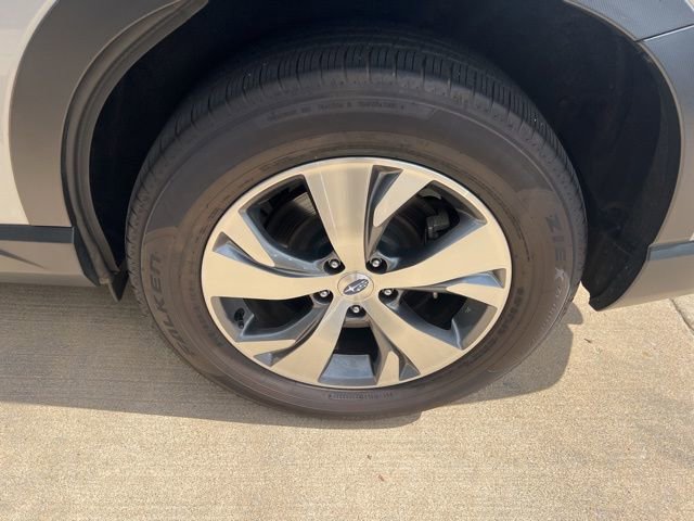 Used 2024 Subaru Ascent Premium w/ Convenience Package image 16