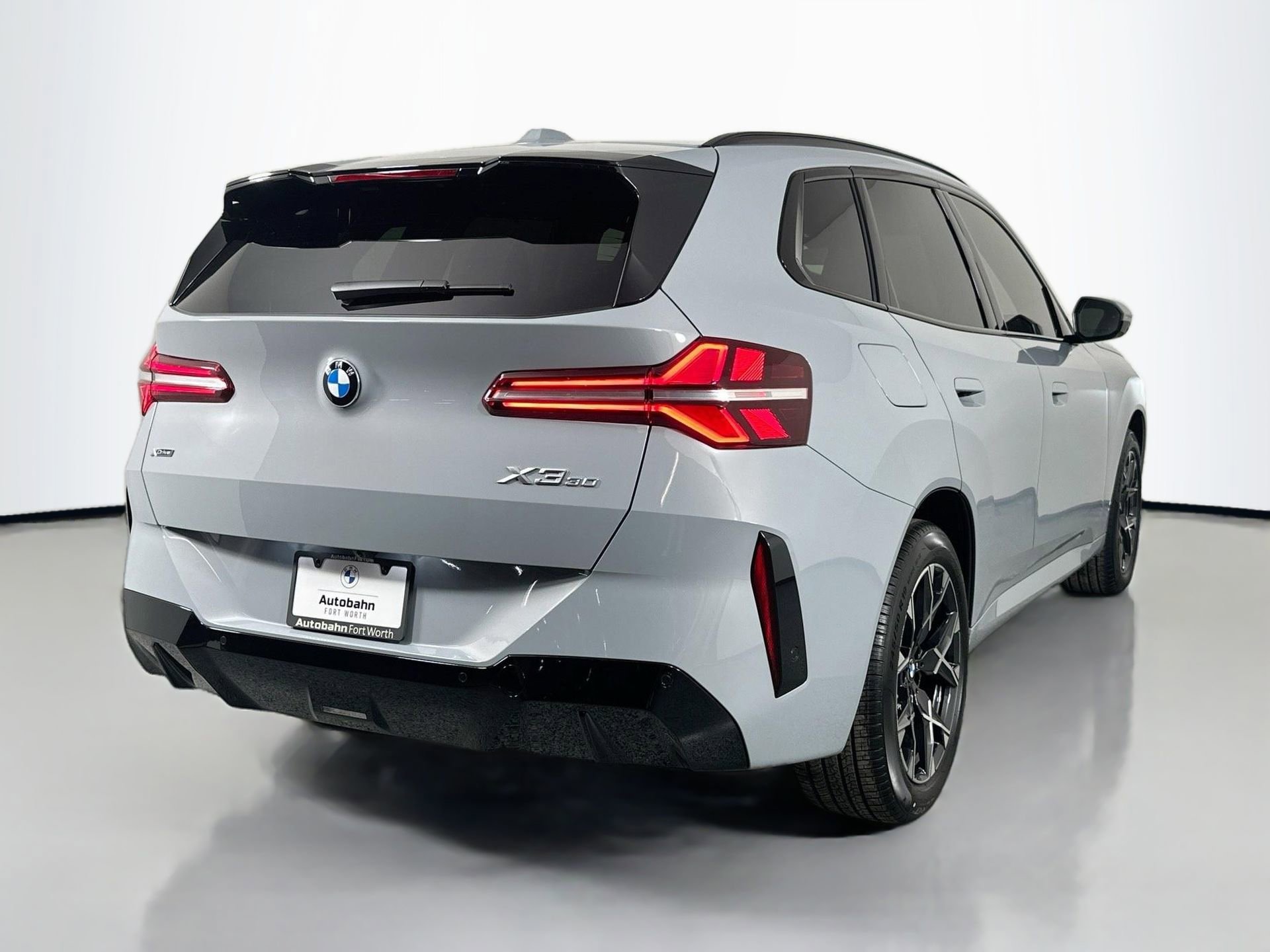 New 2026 BMW X3 xDrive30 w/ Premium Package image 5
