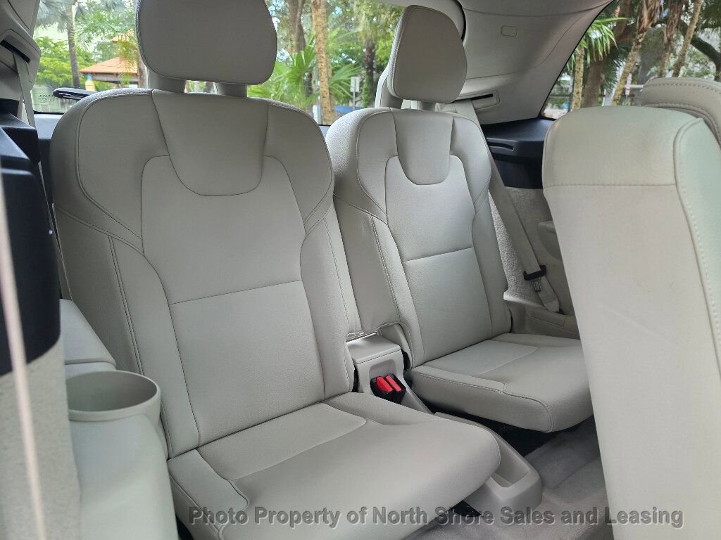Used 2016 Volvo XC90 T6 Momentum w/ Momentum Plus Package image 37