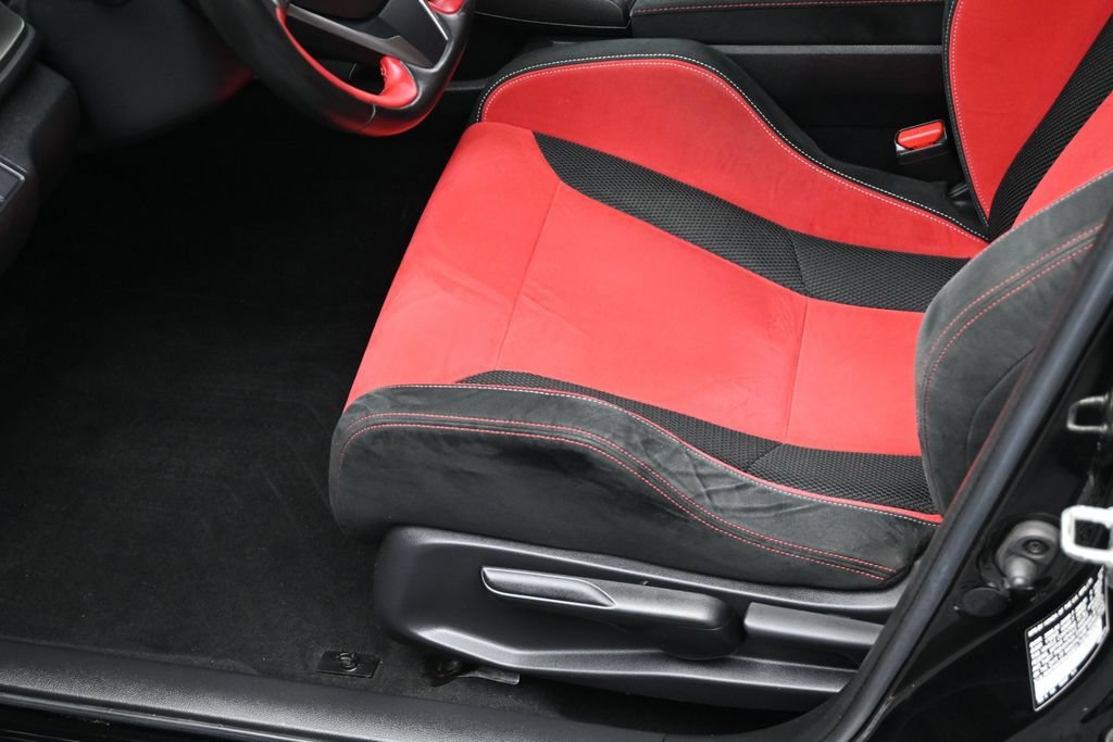 Used 2017 Honda Civic Type R image 13