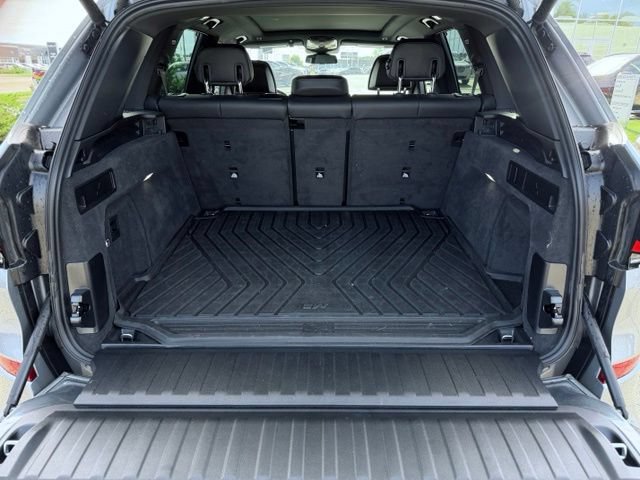 Certified 2025 BMW X5 M60i AWD/4WD image 11
