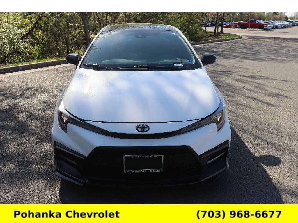 Used 2021 Toyota Corolla SE w/ Carpet Mat Package (TMS) image 2