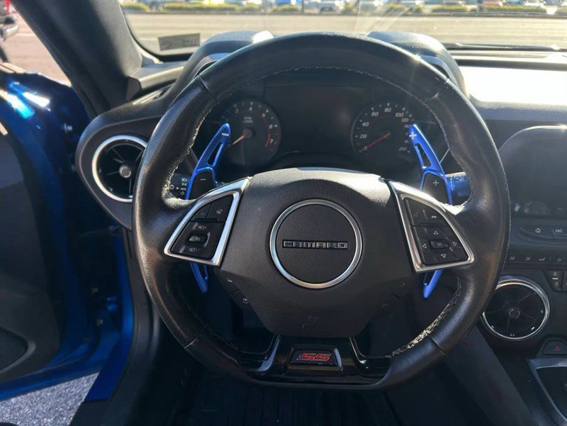 Used 2016 Chevrolet Camaro SS image 10
