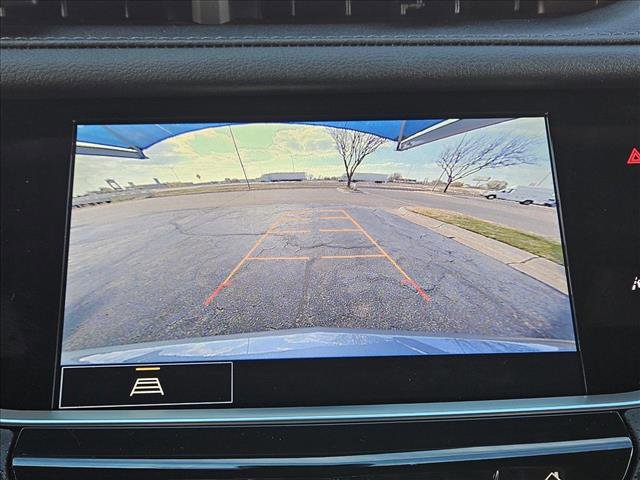 New 2025 Cadillac XT6 Luxury image 13