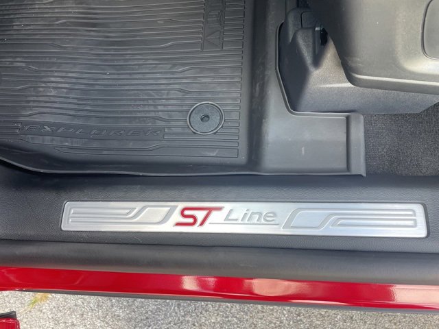 New 2026 Ford Explorer ST-Line image 23