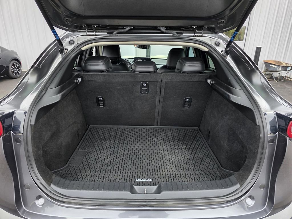 Used 2022 MAZDA CX-30 AWD 2.5 S w/ Select Package image 9