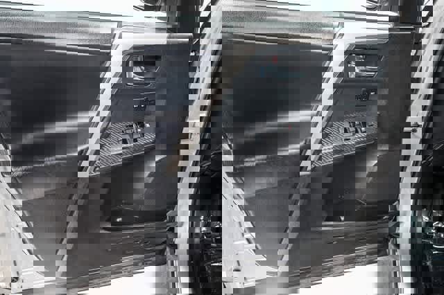 Used 2014 Toyota RAV4 Limited w/ Technology Package image 21