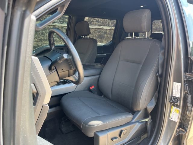 Used 2019 Ford F150 XLT w/ Equipment Group 302A Luxury AWD/4WD image 18