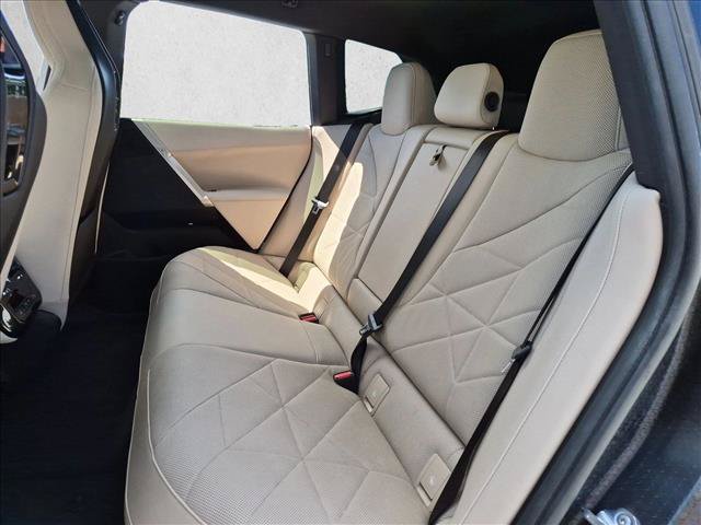 Certified 2024 BMW iX xDrive50 w/ Sport Package AWD/4WD image 18