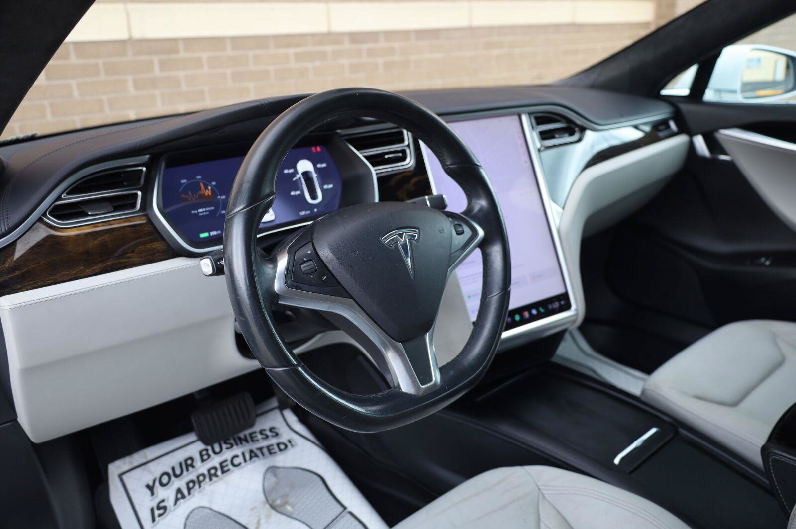 Used 2016 Tesla Model S 75 RWD image 16