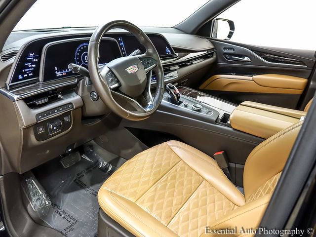 Certified 2022 Cadillac Escalade ESV Sport w/ Touring Package AWD/4WD image 10