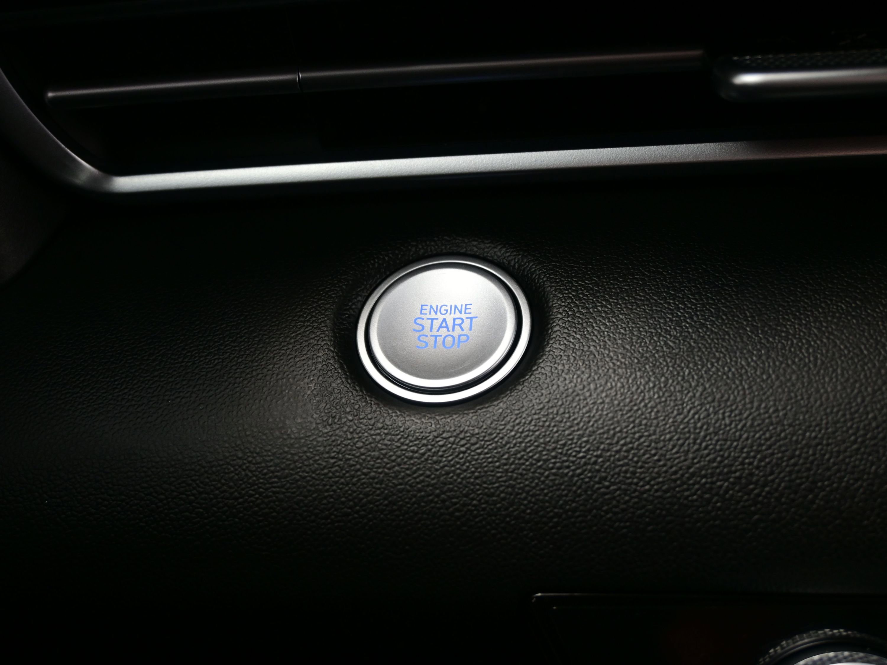 Certified 2025 Hyundai Elantra Blue image 21