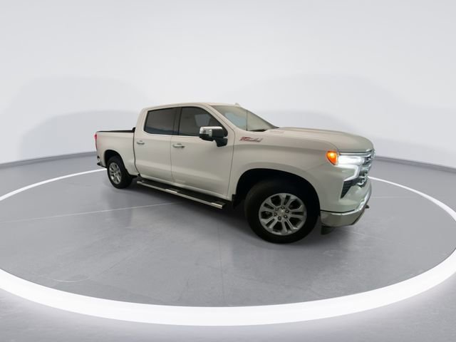 Used 2026 Chevrolet Silverado 1500 LTZ w/ LTZ Premium Package image 7