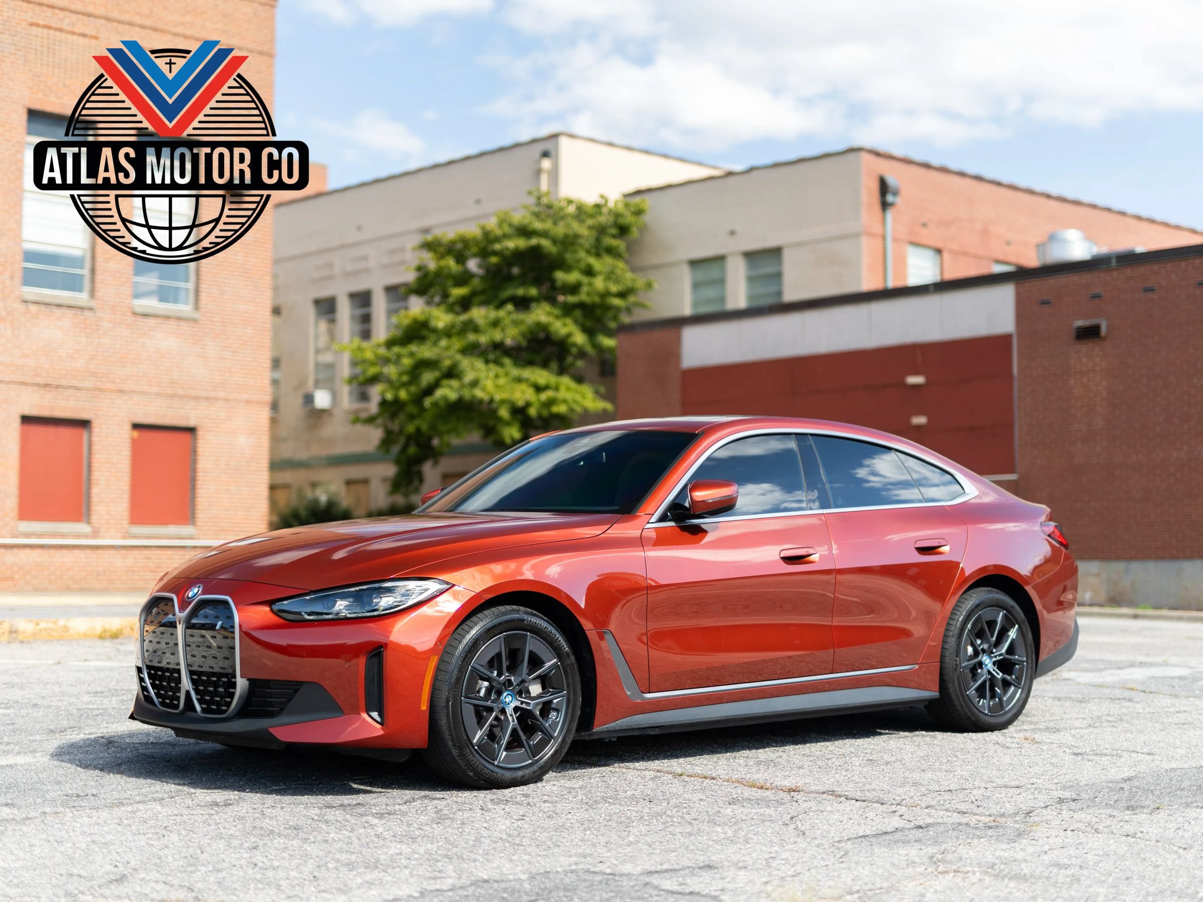 Used 2023 BMW i4 eDrive35 w/ Premium Package RWD image 1
