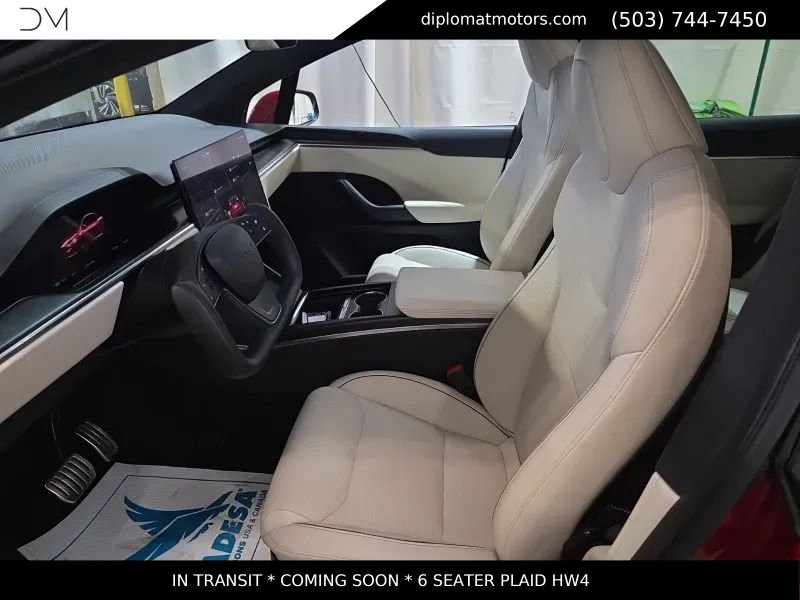 Used 2024 Tesla Model X Plaid image 8