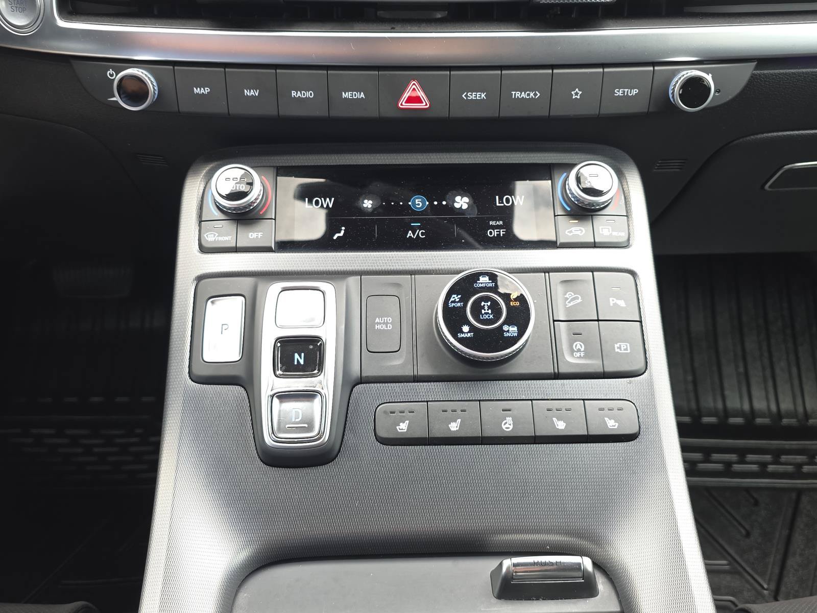 Used 2024 Hyundai Palisade Calligraphy AWD/4WD image 26