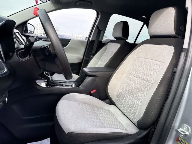Used 2023 Chevrolet Equinox LS AWD/4WD image 11