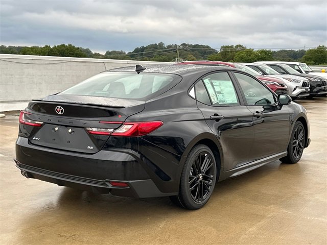 New 2026 Toyota Camry SE image 4