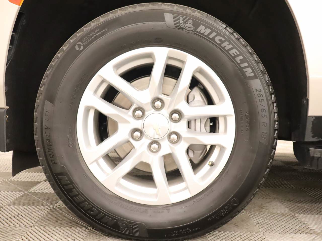 Used 2023 Chevrolet Tahoe LS w/ Driver Alert Package AWD/4WD image 6