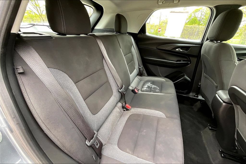 Used 2022 Chevrolet TrailBlazer LS FWD image 26
