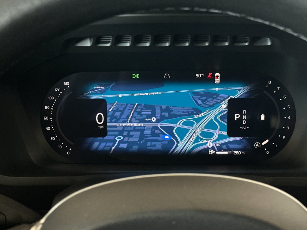 Certified 2026 Volvo XC90 B6 Plus AWD/4WD image 25