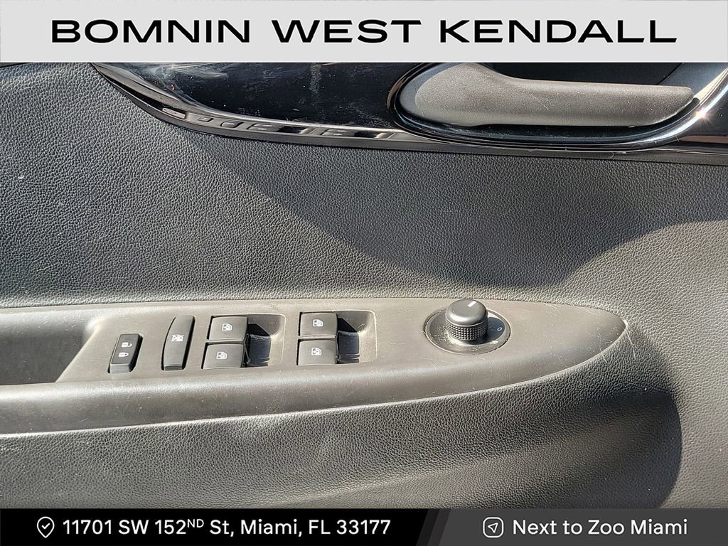 Used 2022 Chevrolet Spark LT image 31